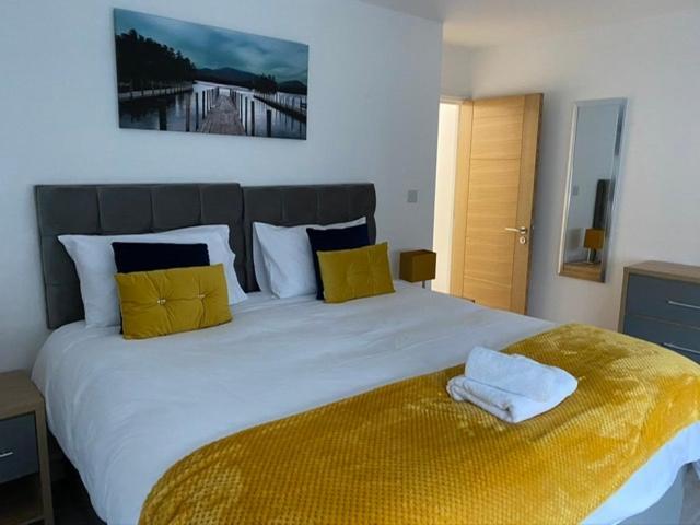 בדפורד Marie'S Serviced Apartments- 2 Bedroom City Stay מראה חיצוני תמונה